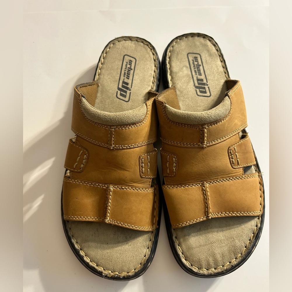 URBAN PIPELINE DIDO PEANUT LEATHER MEN’S SLIPON SANDALS NEUTRAL COLOR SIZE 9